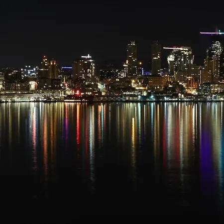 Appartement 180 Degree, Unobstructed Bluff View! à Seattle Extérieur photo