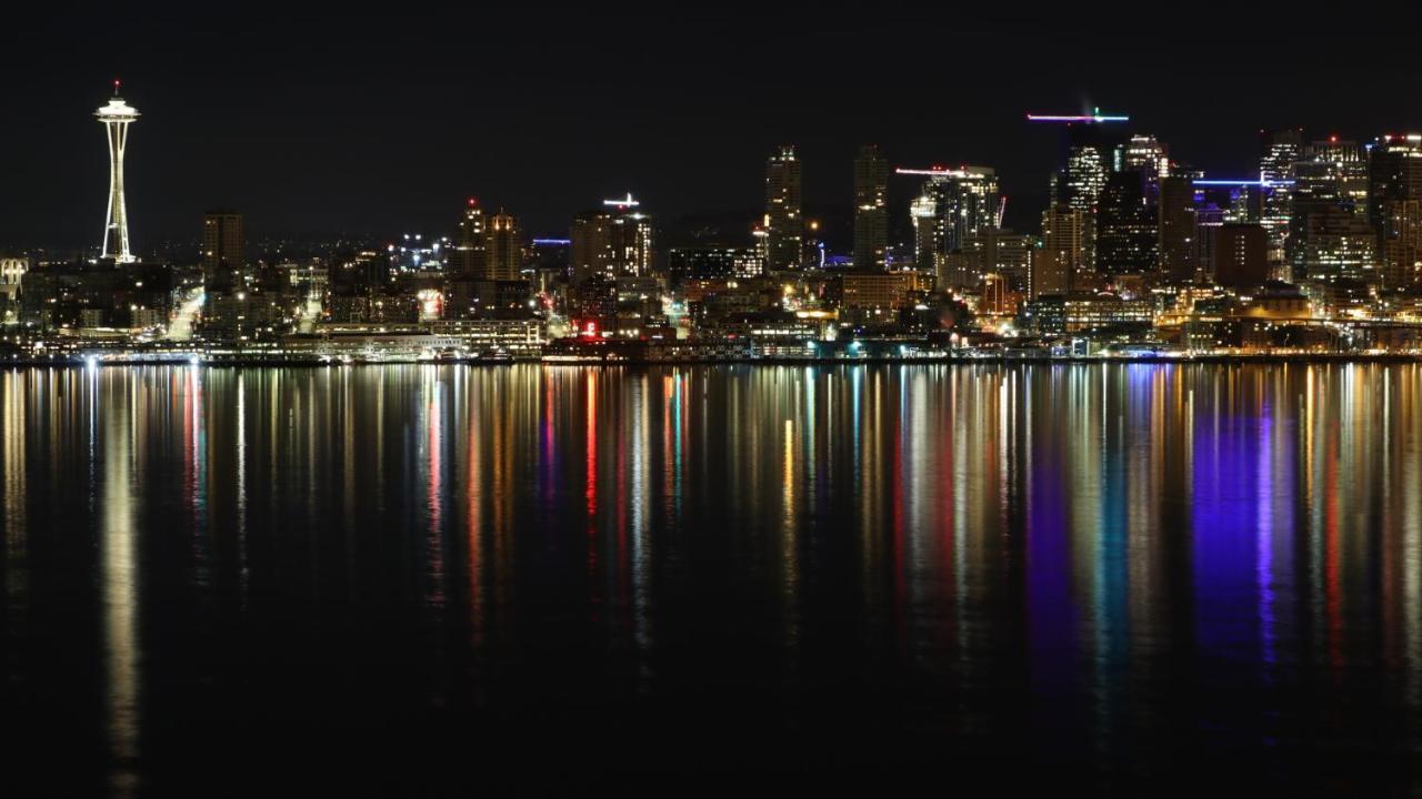180 Degree, Unobstructed Bluff View! Appartement Seattle